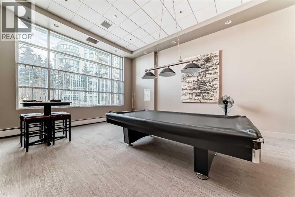 Single Family House for Sale in    Avenue SW Downtown West End Calgary 