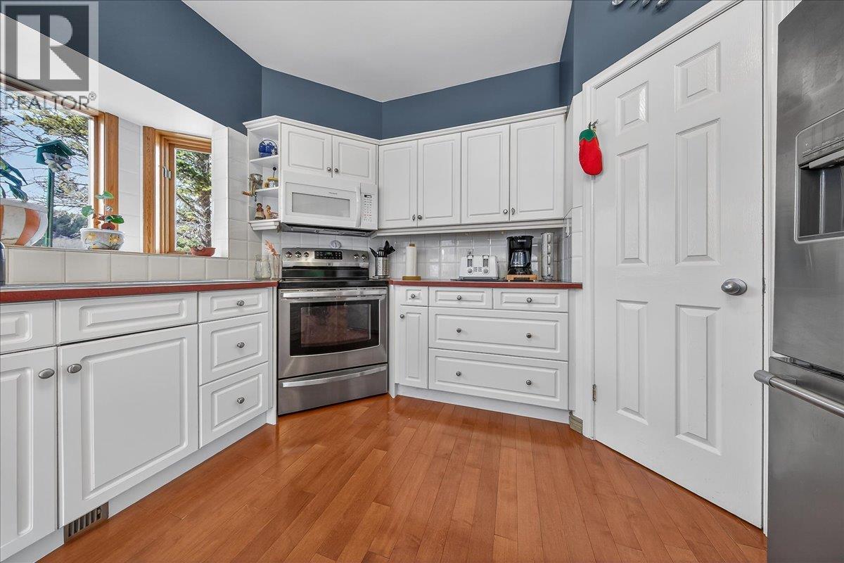 4529 Columbia Place, Fairmont Hot Springs