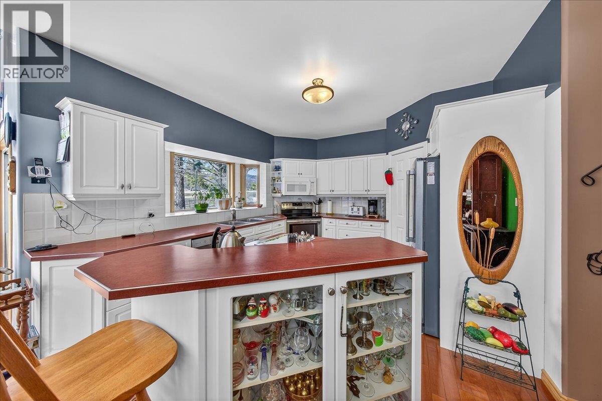 4529 Columbia Place, Fairmont Hot Springs