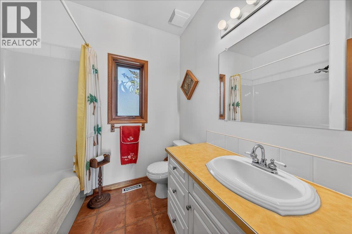 4529 Columbia Place, Fairmont Hot Springs