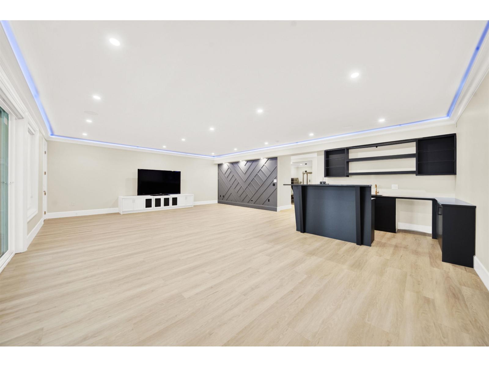 16285 28 AVENUE, Surrey