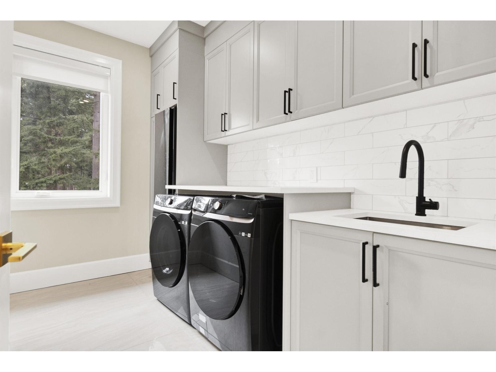 16285 28 AVENUE, Surrey