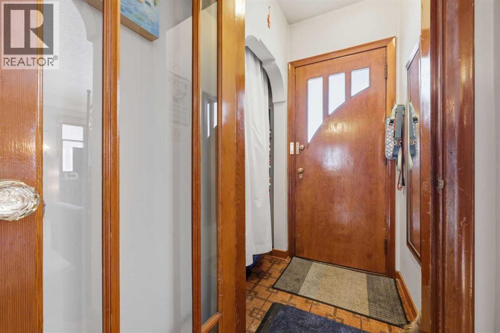 Single Family House Bungalow for Sale in   Avenue NE Renfrew Calgary 