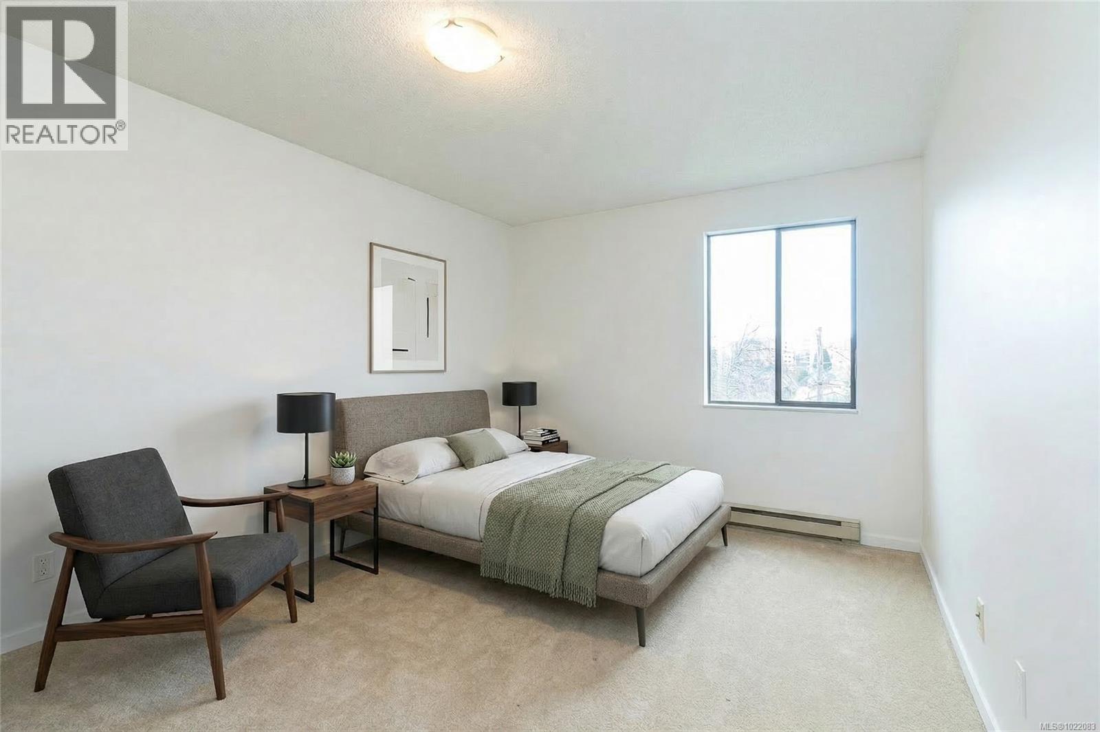 #314 1655 BEGBIE ST - 17