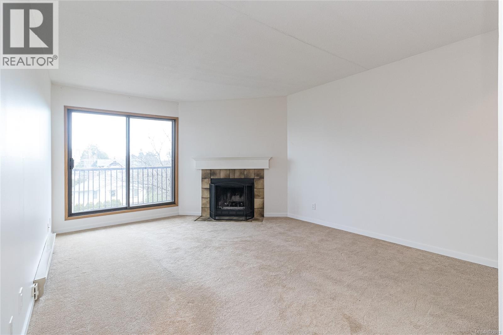 #314 1655 BEGBIE ST - 9