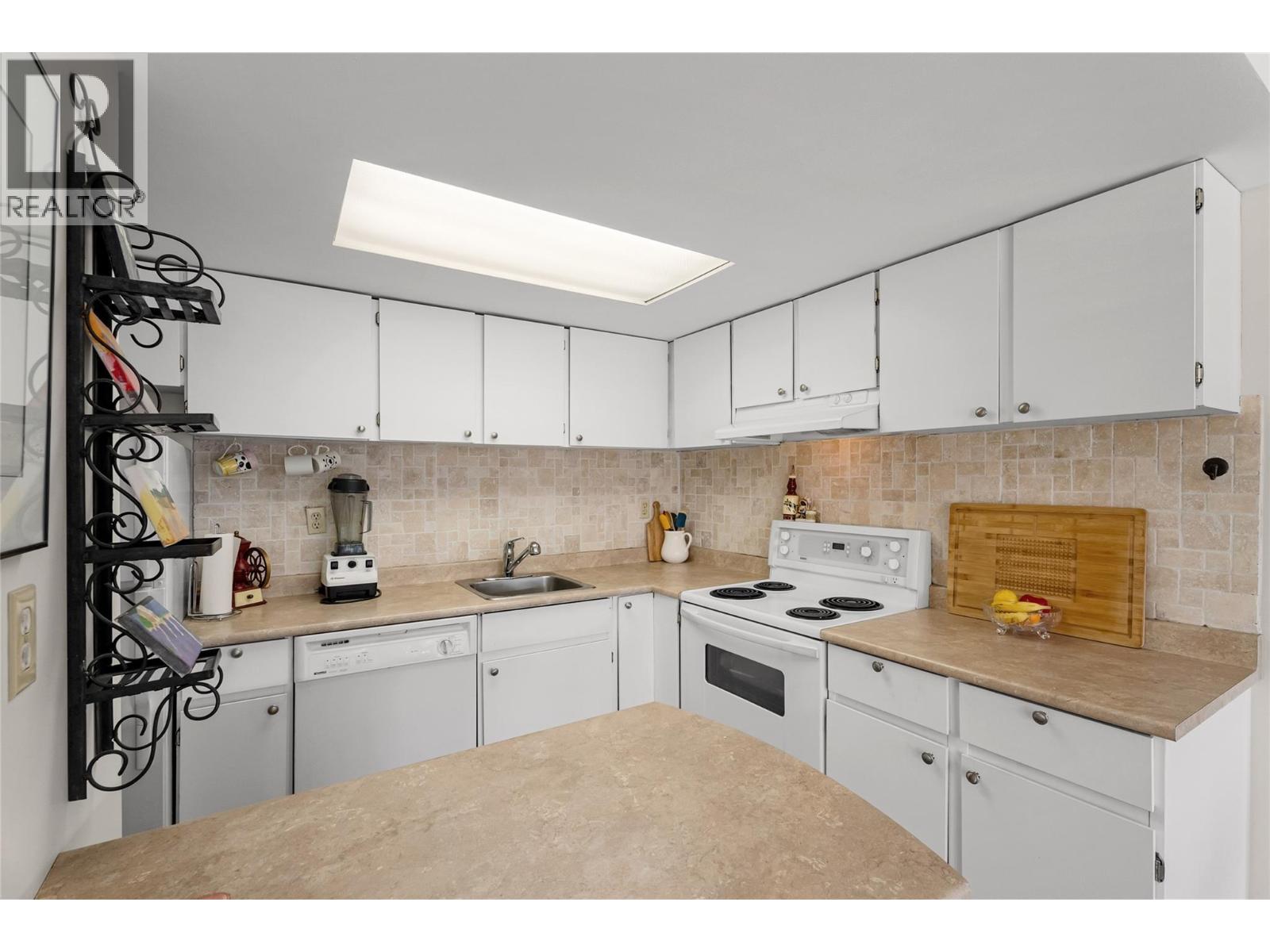 525 NICOLA Street Unit# 703, Kamloops