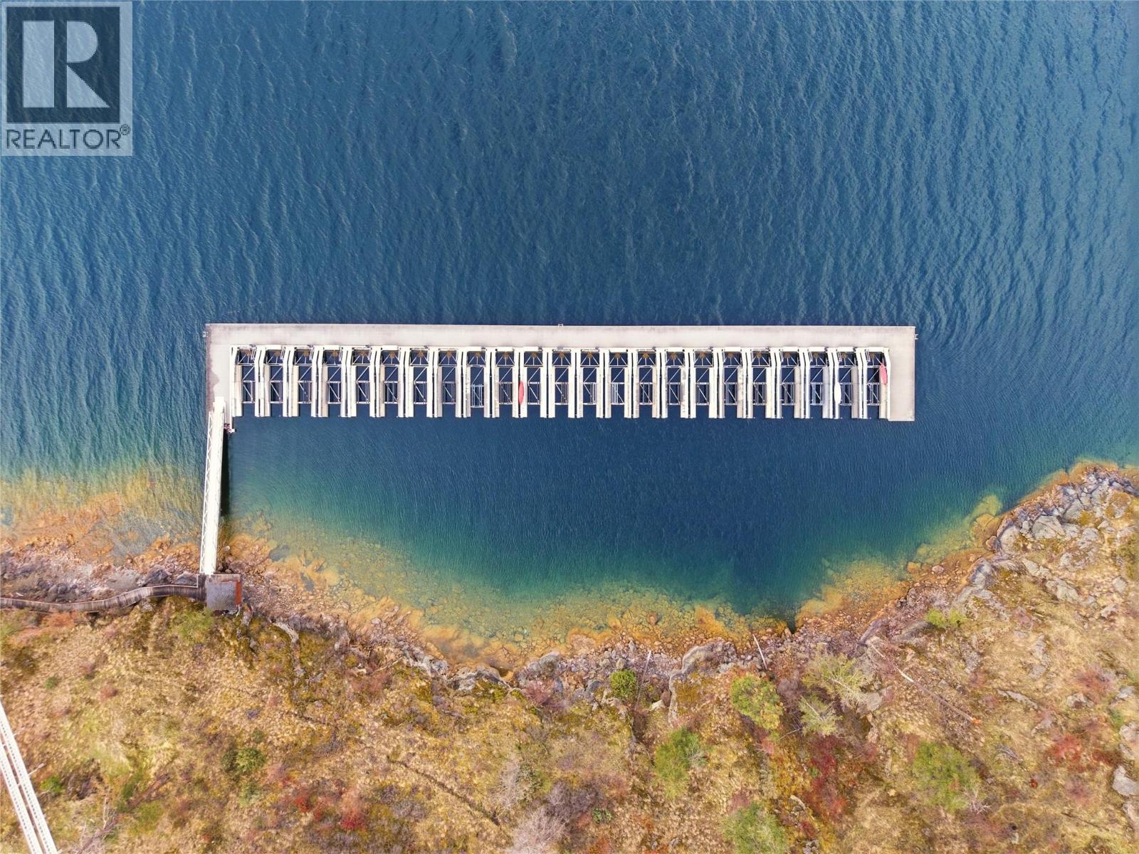 8 180 Sheerwater Court, Kelowna