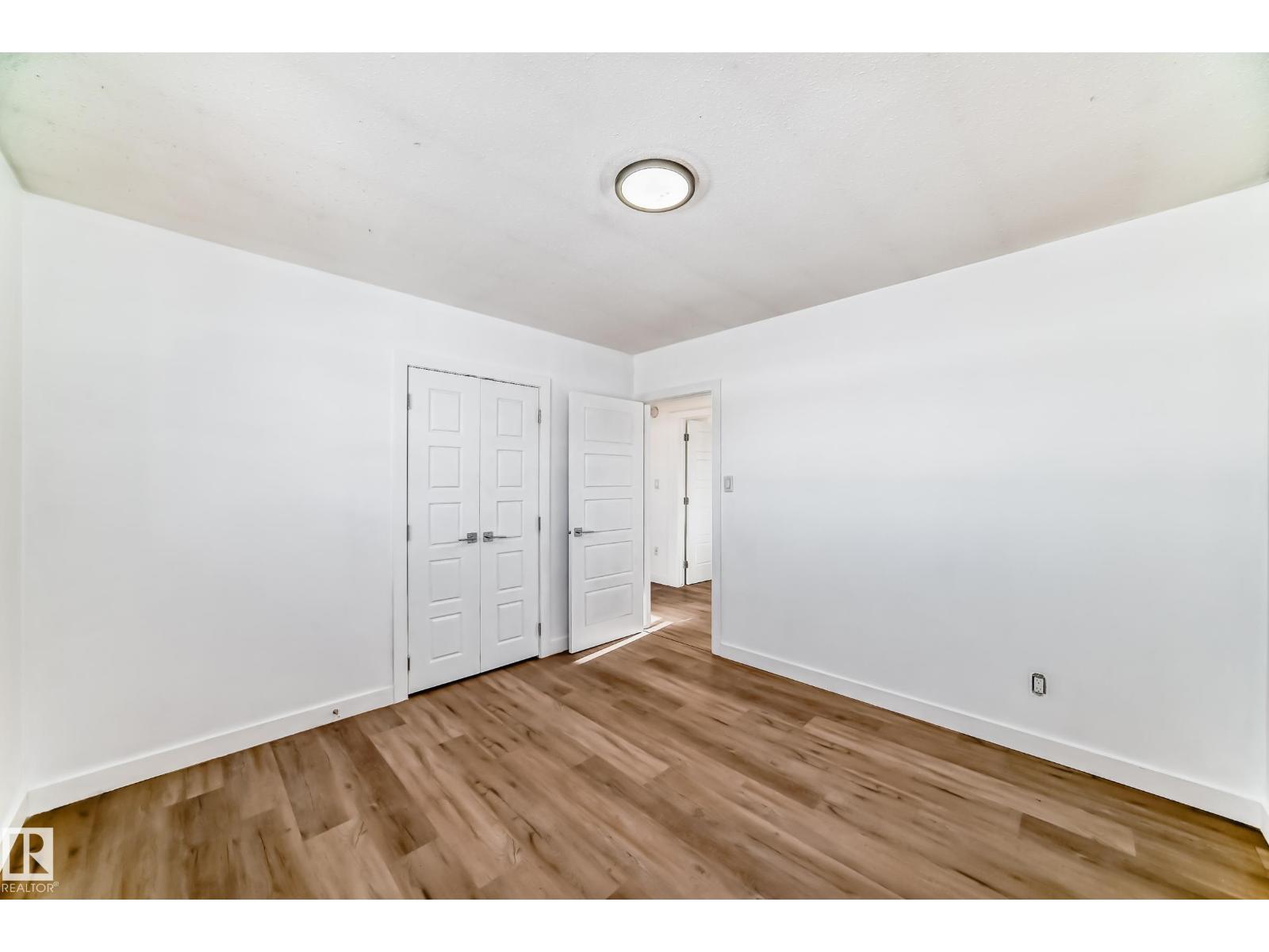 5919 144 AV NW - 16