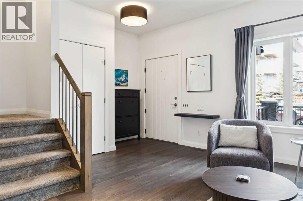 Single Family House for Sale in    Avenue NW West Hillhurst Calgary 