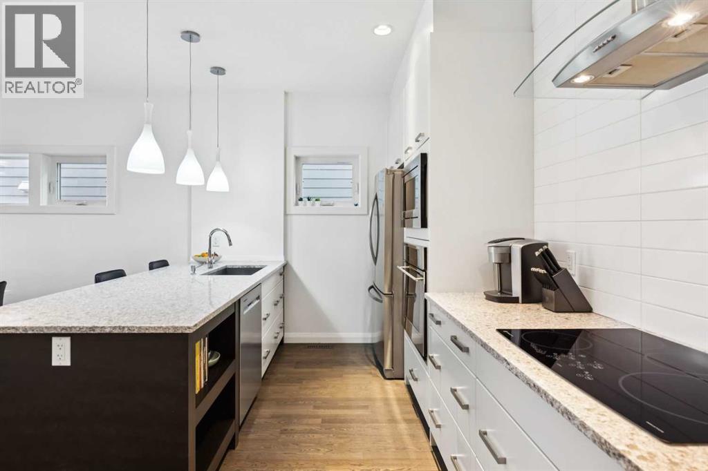 Single Family House for Sale in    Avenue NW West Hillhurst Calgary 