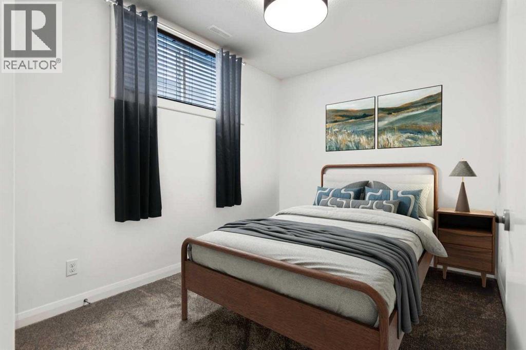 Single Family House for Sale in    Avenue NW West Hillhurst Calgary 