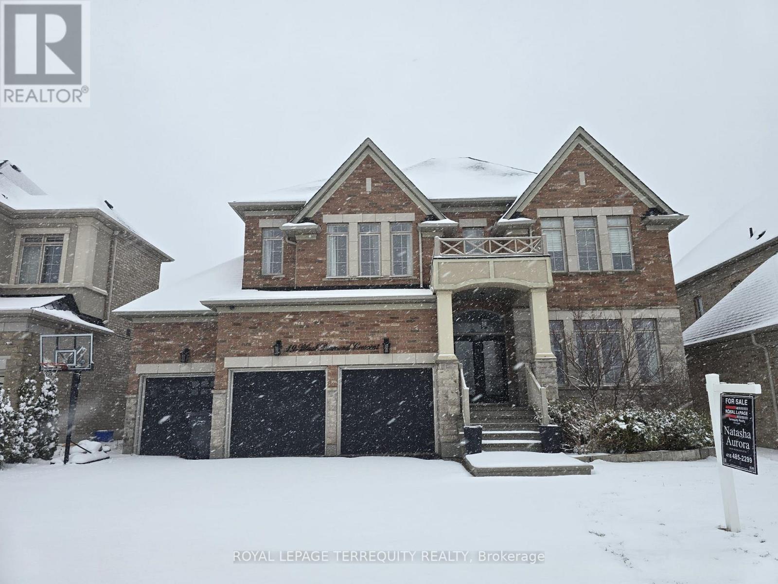 19 BLACK DIAMOND CRESCENT - 3