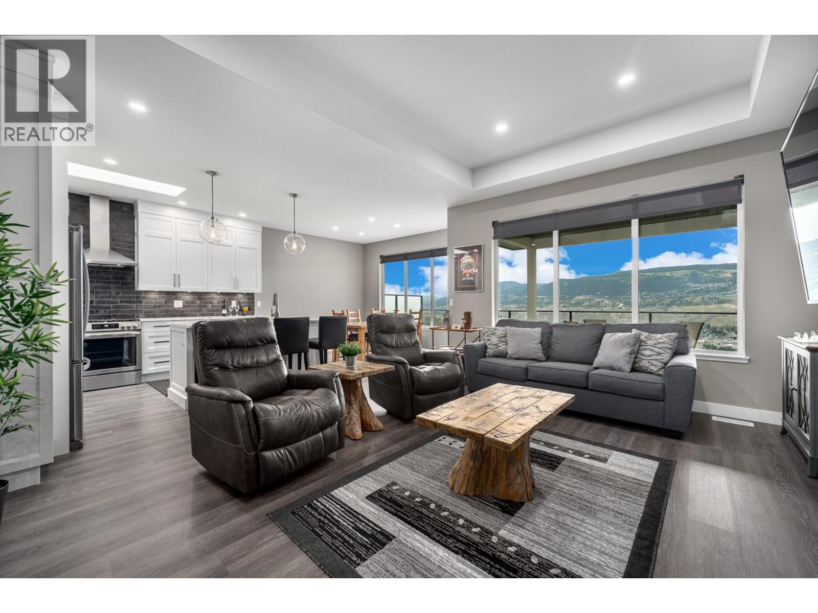 4038 Rio Vista Way, Kamloops