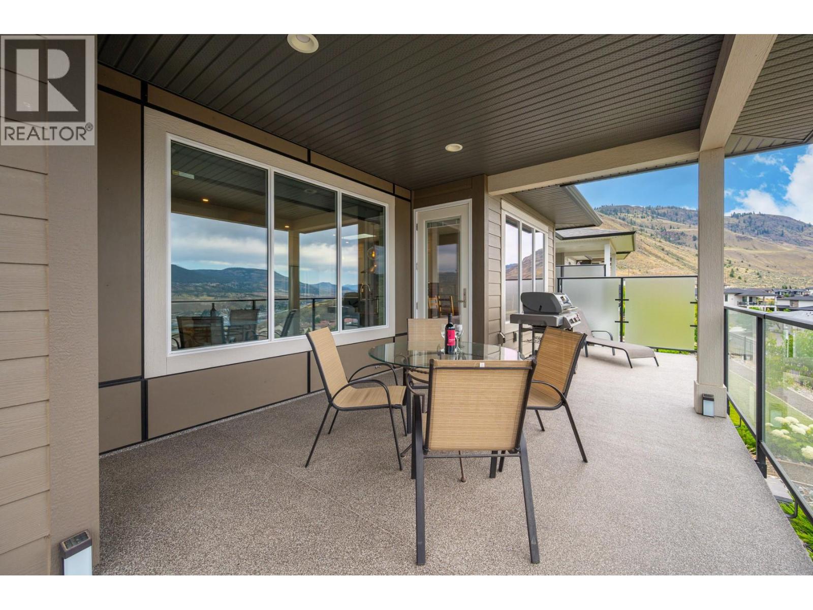 4038 Rio Vista Way - 15