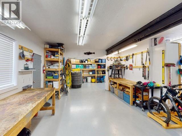 8206 CENTENNIAL DRIVE, Powell River