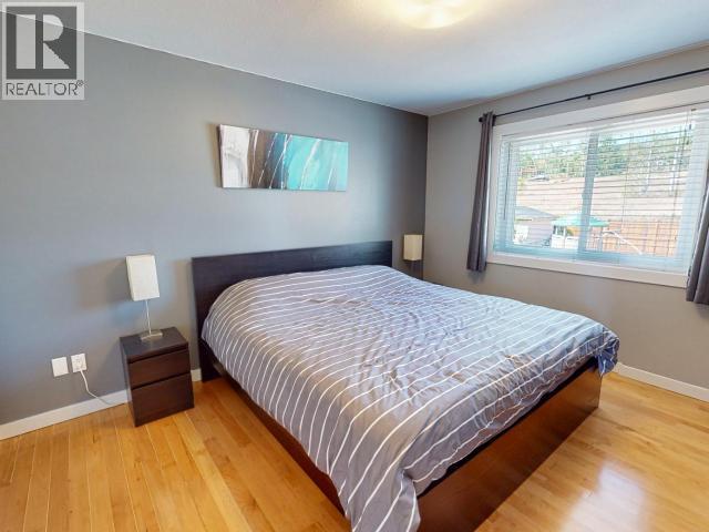 8206 CENTENNIAL DRIVE, Powell River