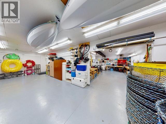 8206 CENTENNIAL DRIVE, Powell River