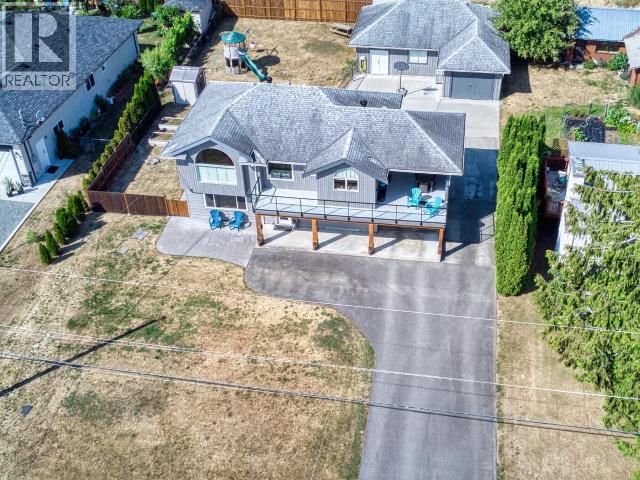 8206 CENTENNIAL DRIVE, Powell River