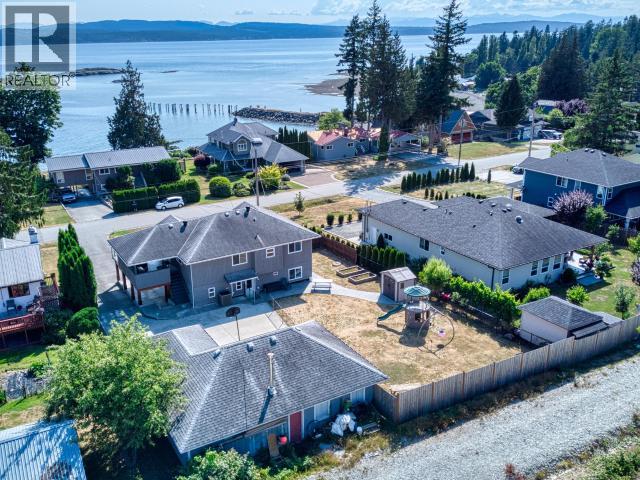 8206 CENTENNIAL DRIVE, Powell River