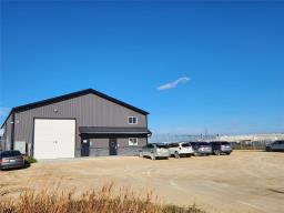 15 Dielmann Drive, Headingley, MB R4H1B8 Photo 22