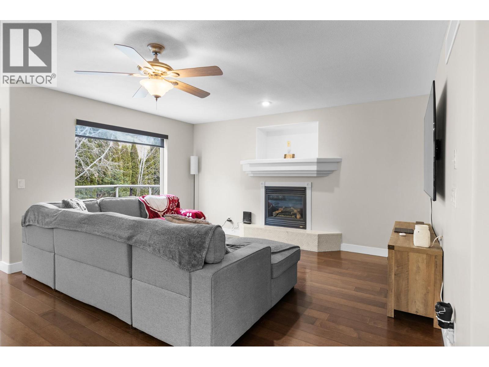 908 Westview Way, West Kelowna