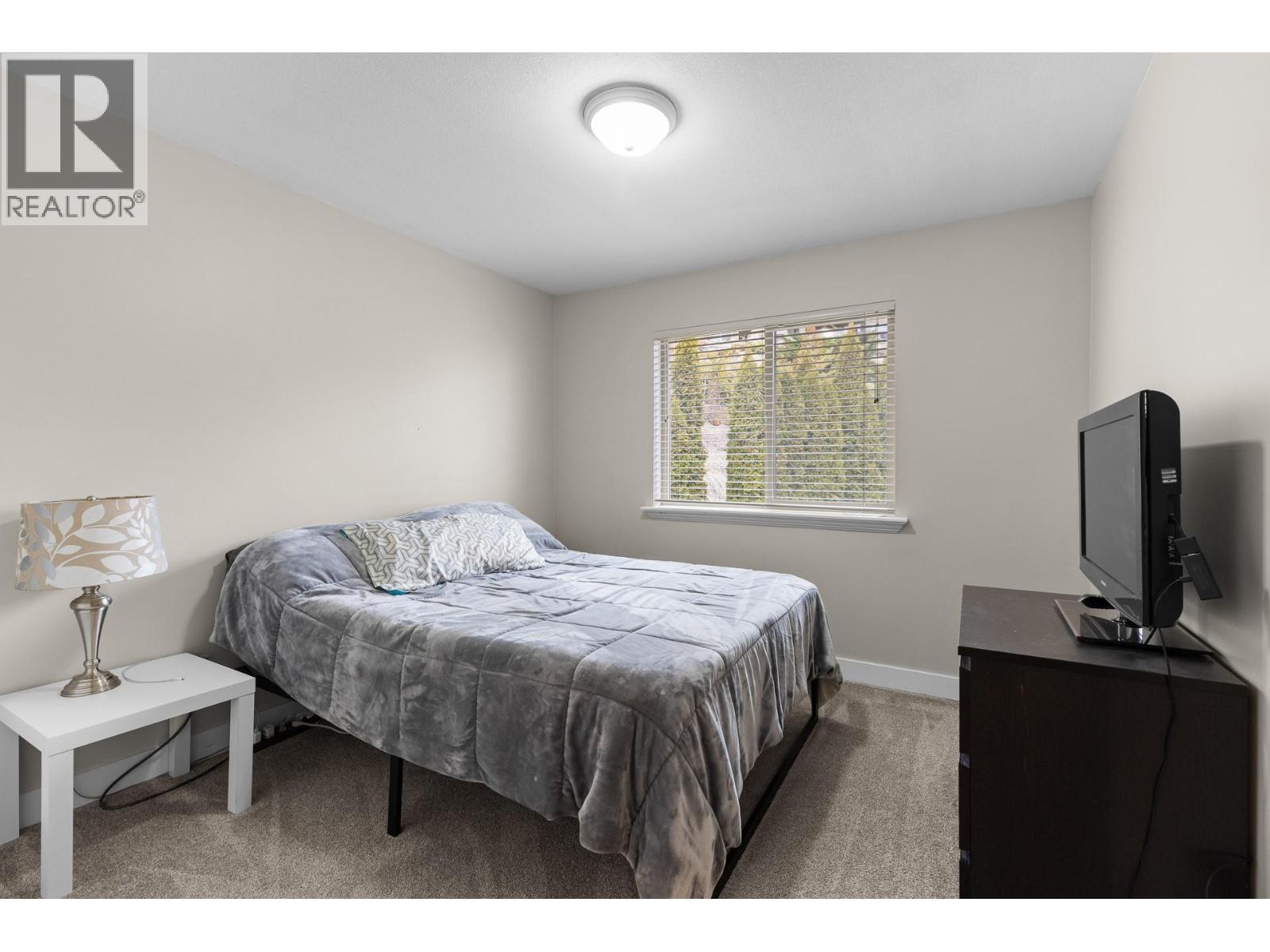 908 Westview Way, West Kelowna