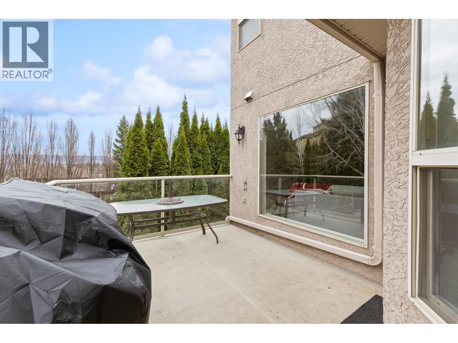 908 Westview Way, West Kelowna