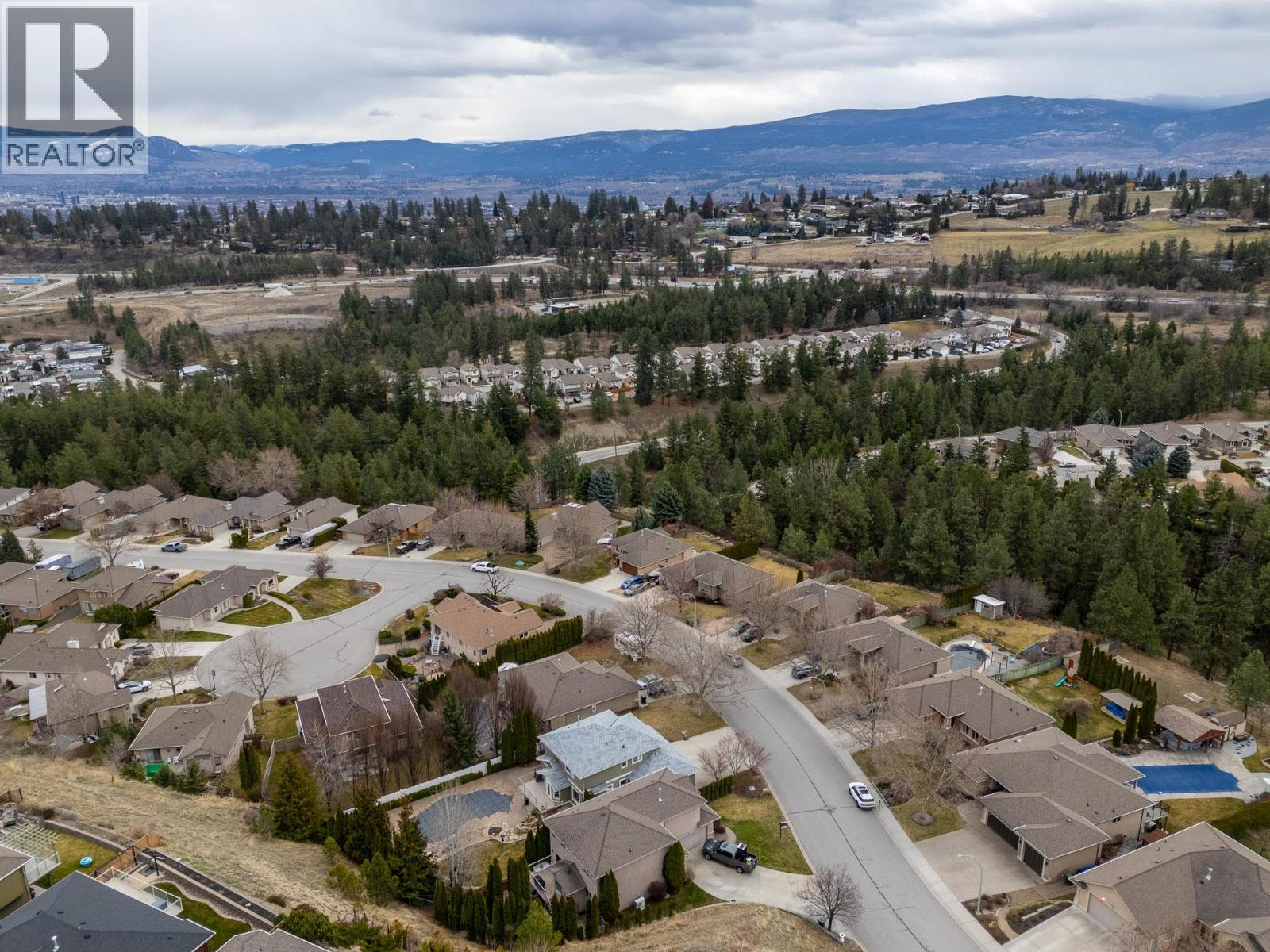 908 Westview Way, West Kelowna