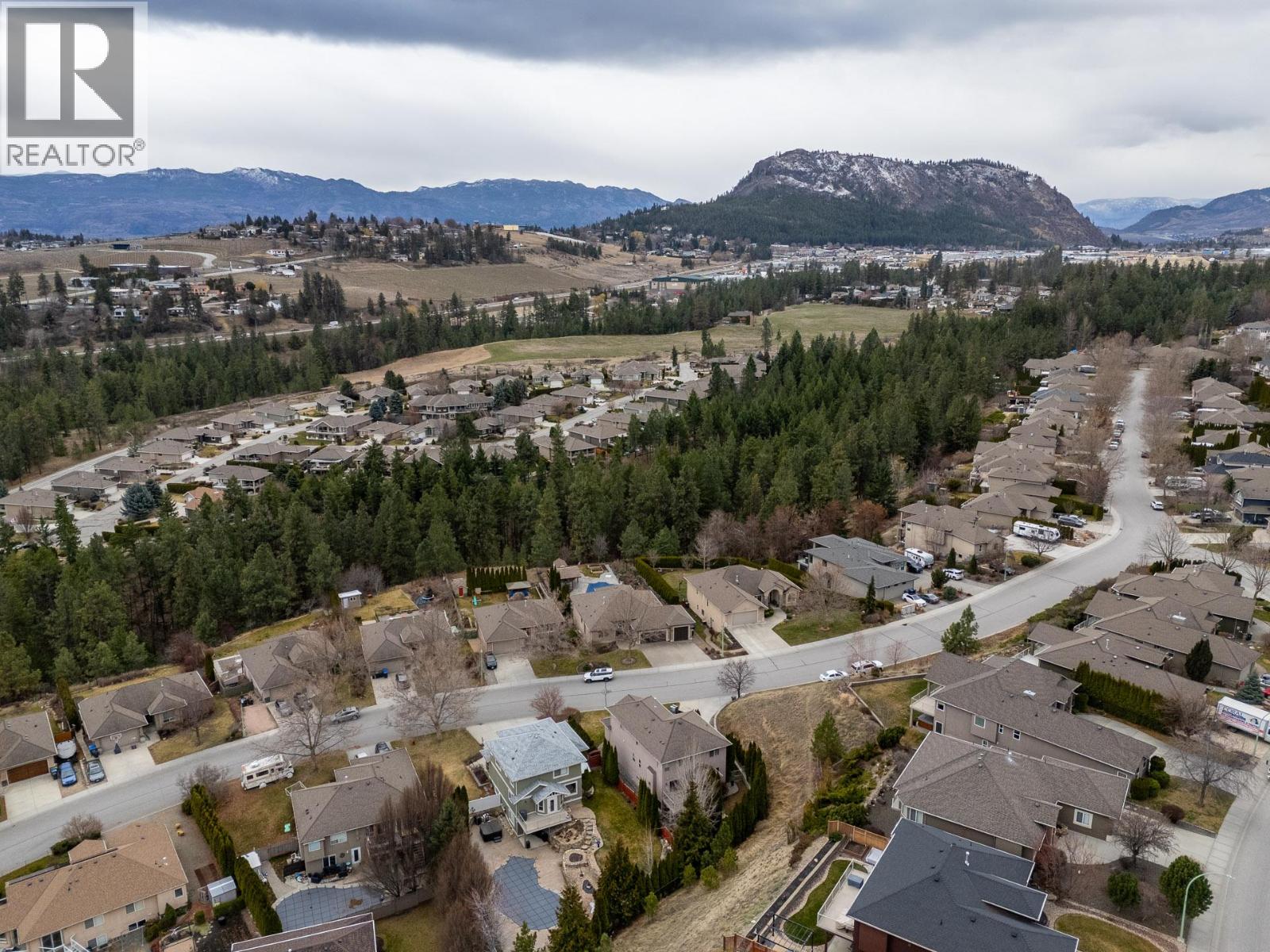 908 Westview Way, West Kelowna