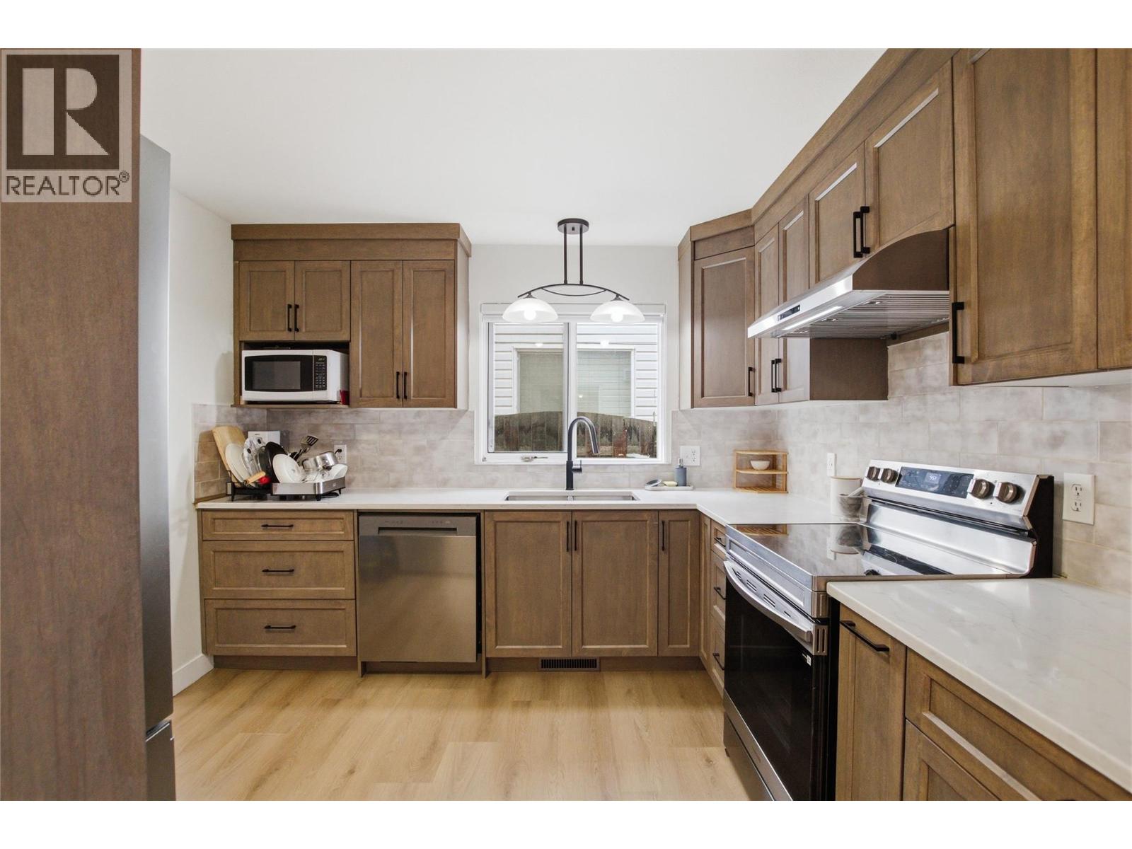 1232 13th Street, Kamloops