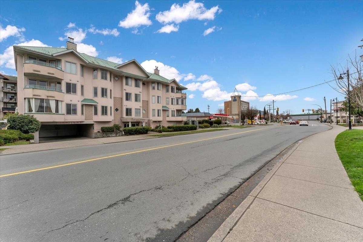 102 46000 FIRST AVENUE, Chilliwack Downtown, Chilliwack