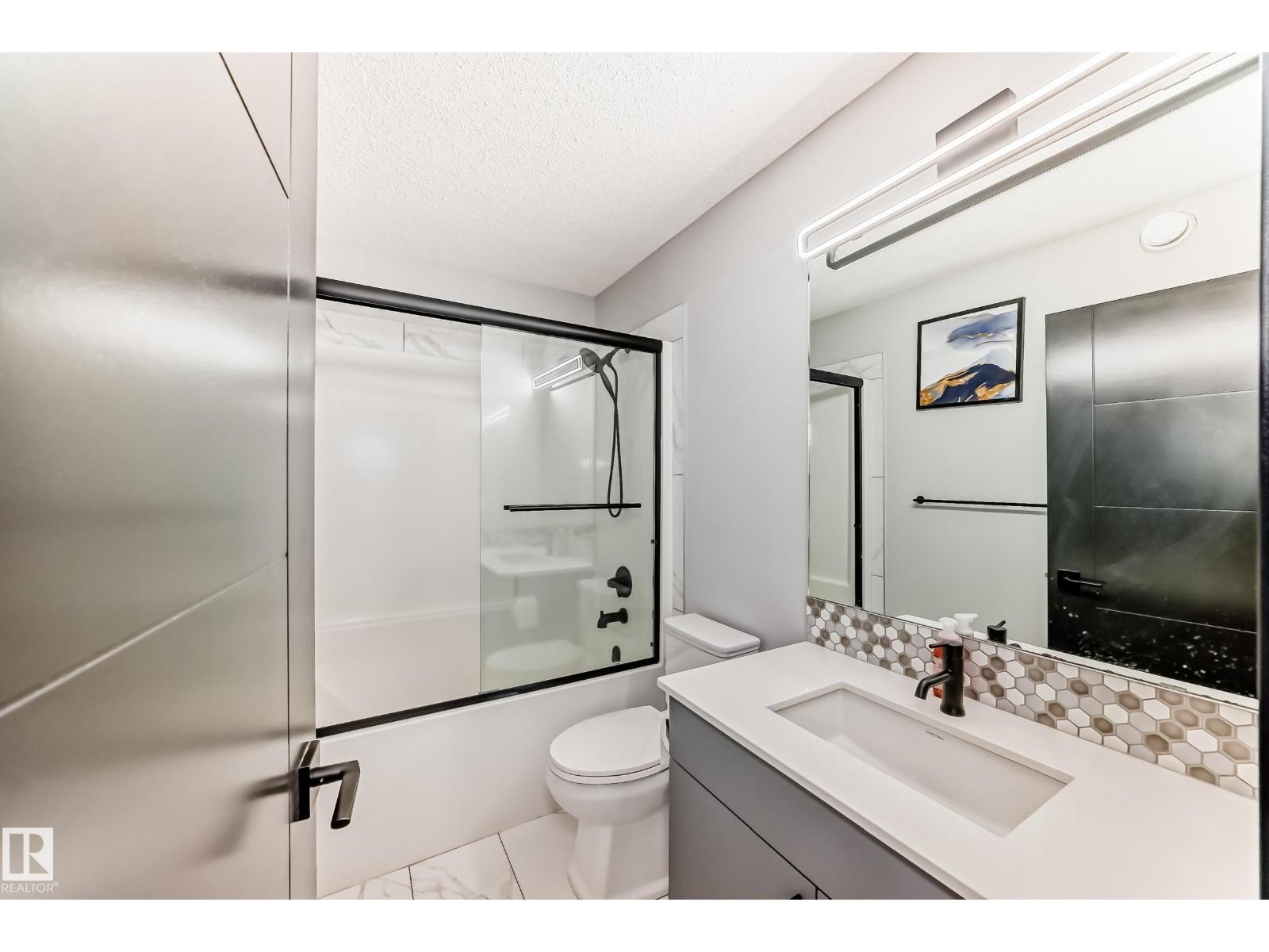 5110 23A AV SW - 42