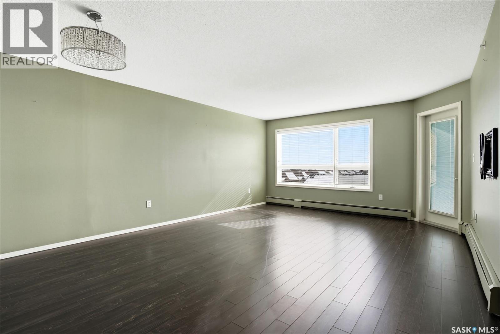 Single Family House Low rise for Sale in   Windsor Park ROAD Regina 