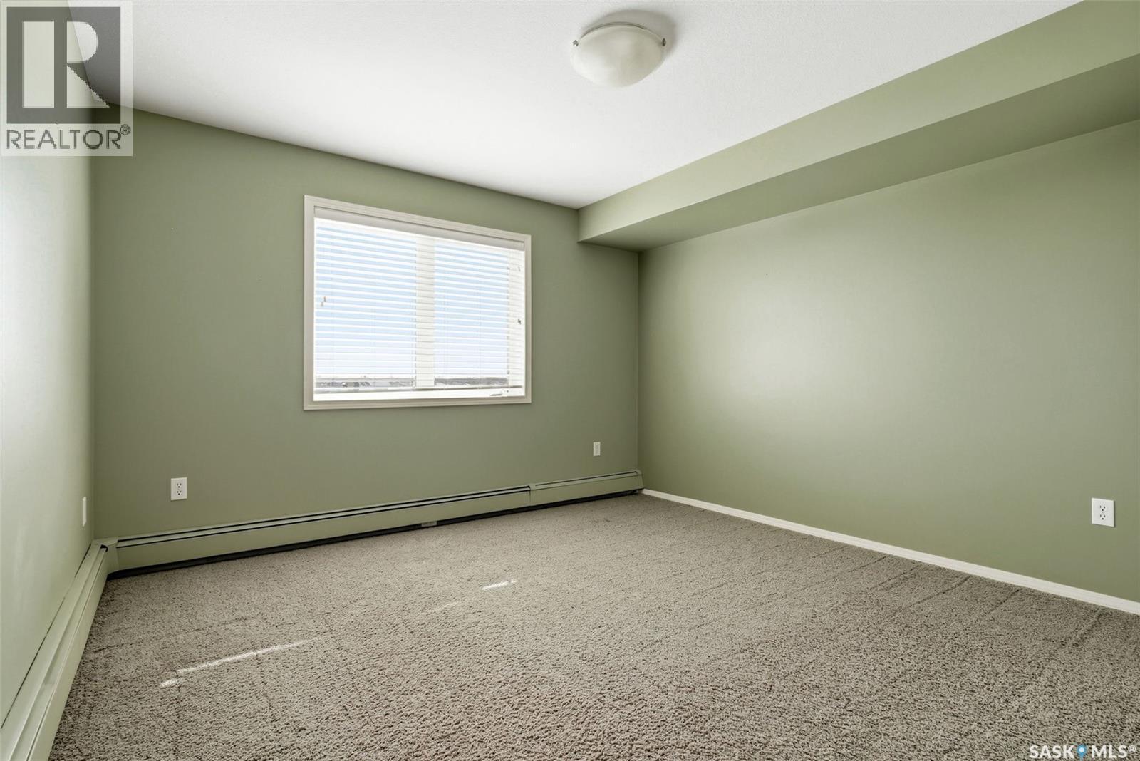 Single Family House Low rise for Sale in   Windsor Park ROAD Regina 