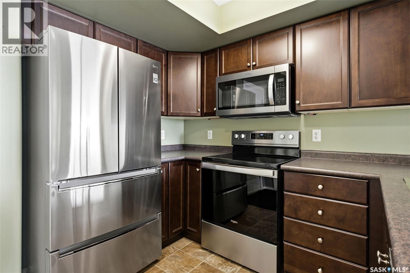 Single Family House Low rise for Sale in   Windsor Park ROAD Regina 