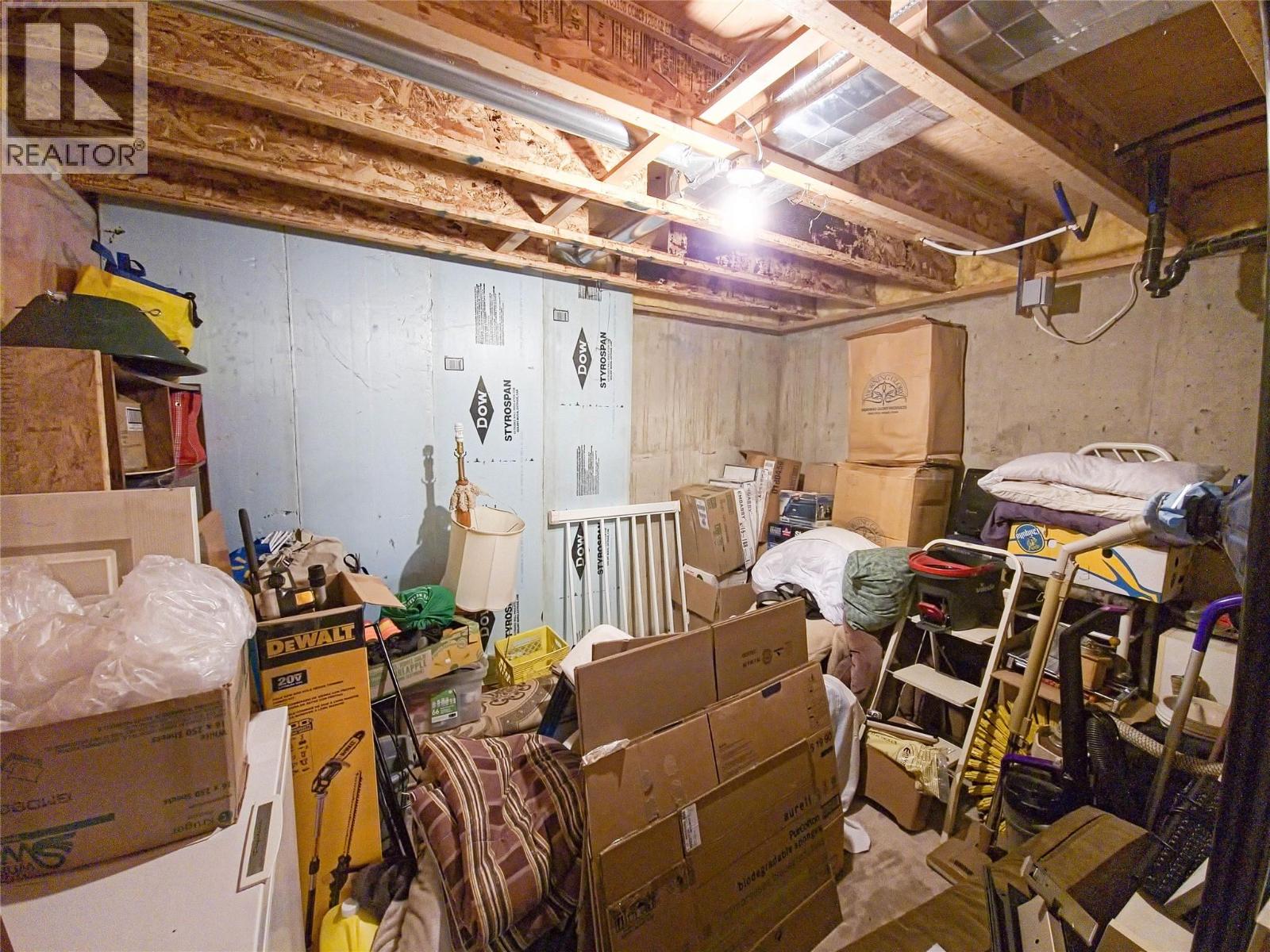 327 97A Highway, Spallumcheen