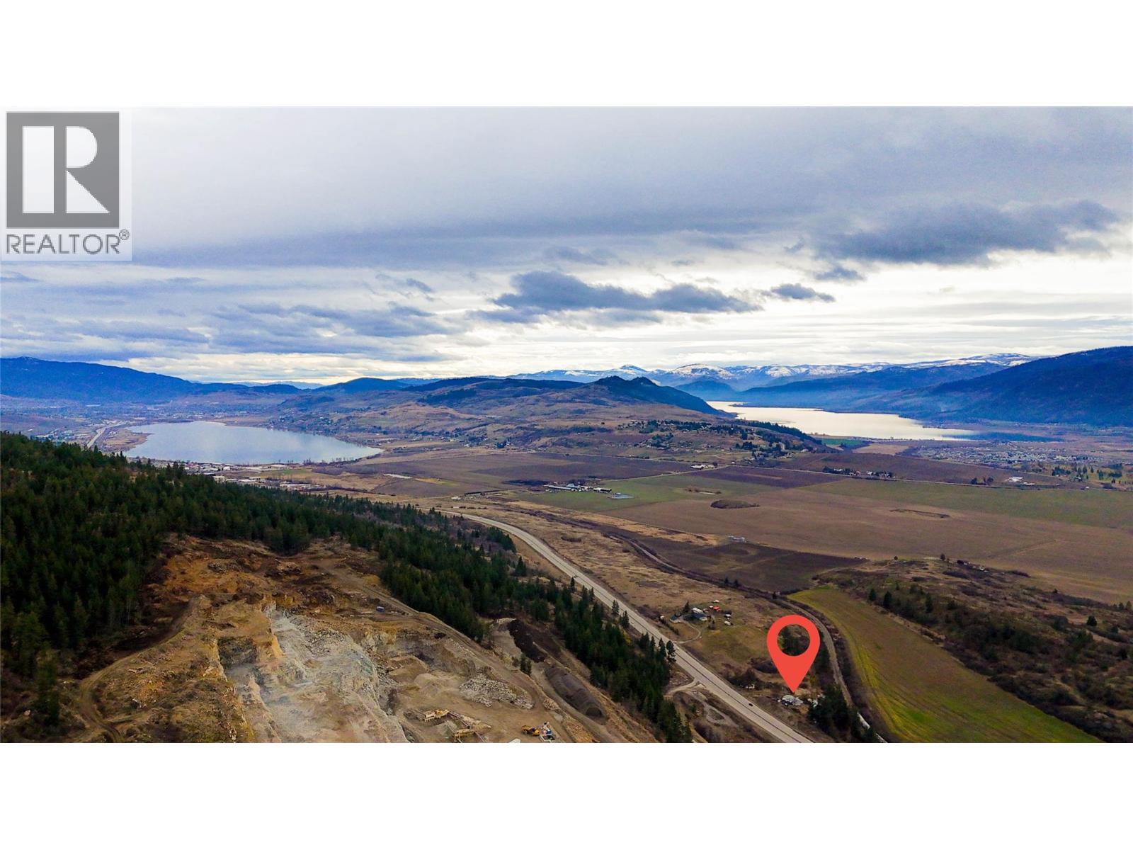 327 97A Highway, Spallumcheen