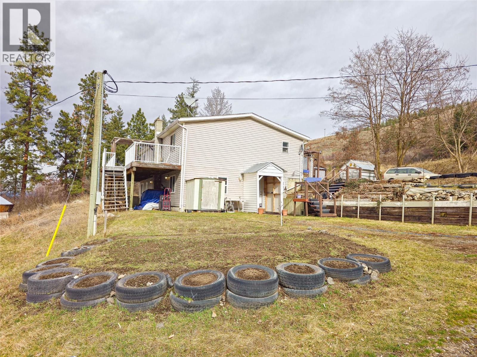 327 97A Highway, Spallumcheen