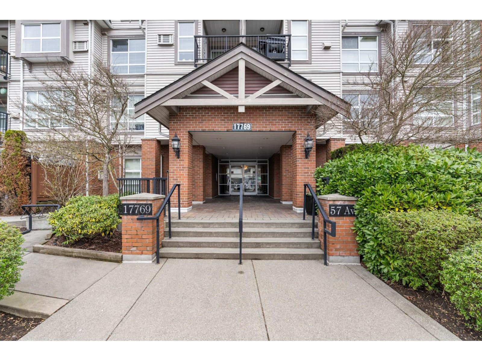 104 17769 57 Avenue - photo 2