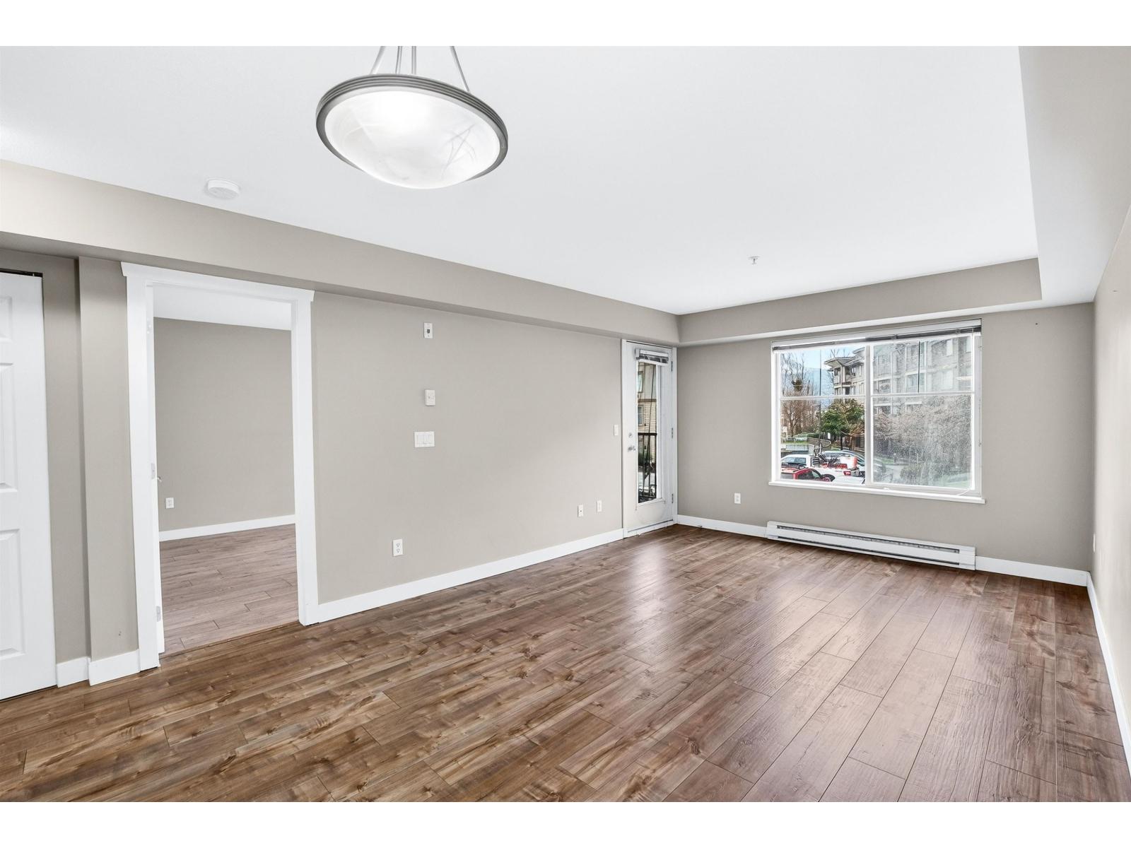 201 45559 YALE ROAD, Chilliwack Proper South, Chilliwack