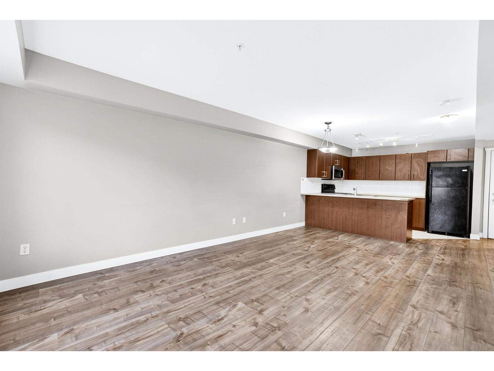 201 45559 YALE ROAD, Chilliwack Proper South, Chilliwack