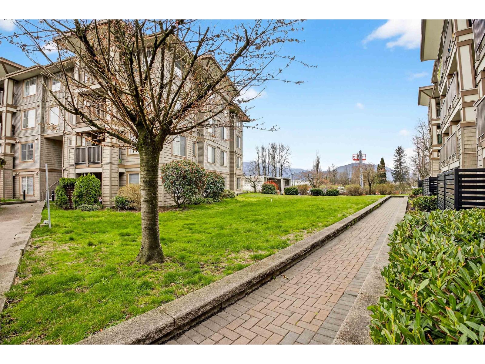 201 45559 YALE ROAD, Chilliwack Proper South, Chilliwack