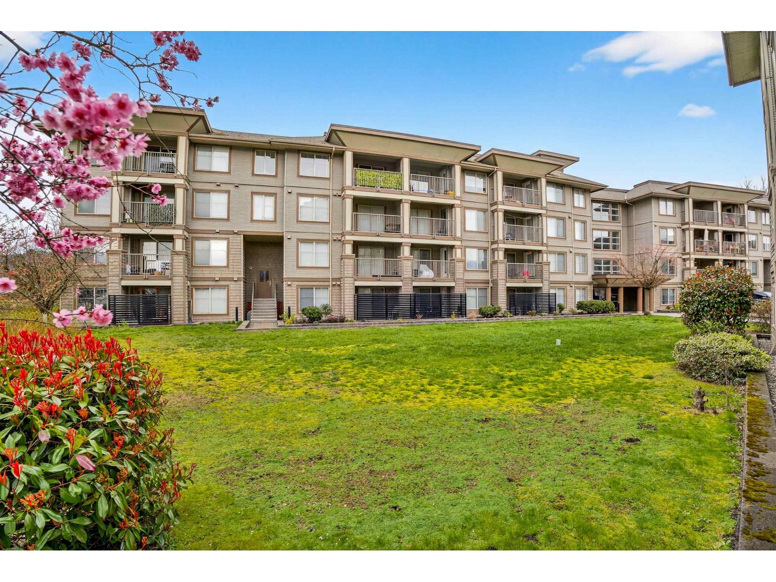 201 45559 YALE ROAD, Chilliwack Proper South, Chilliwack