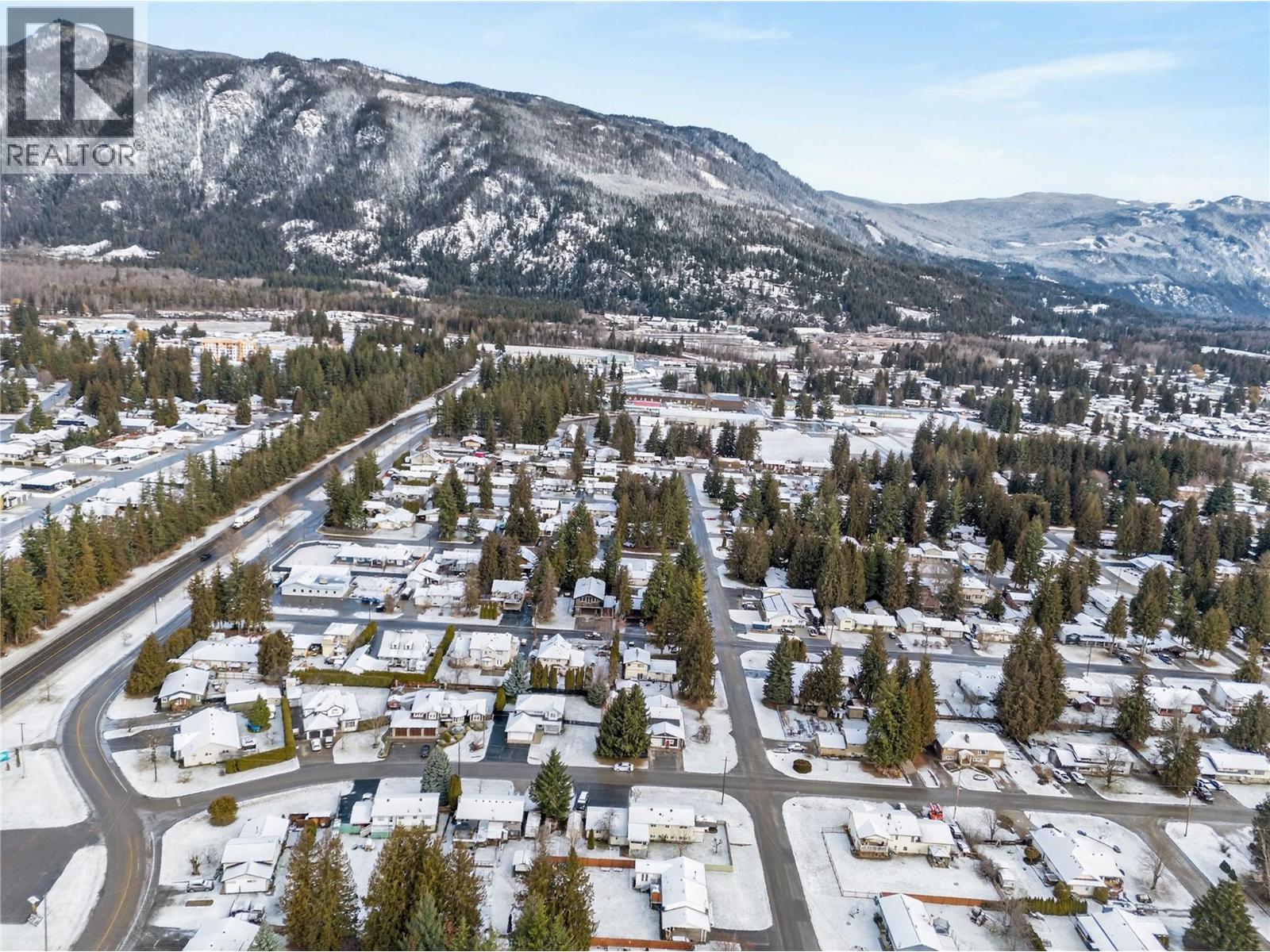 514 Forest Park Street, Sicamous