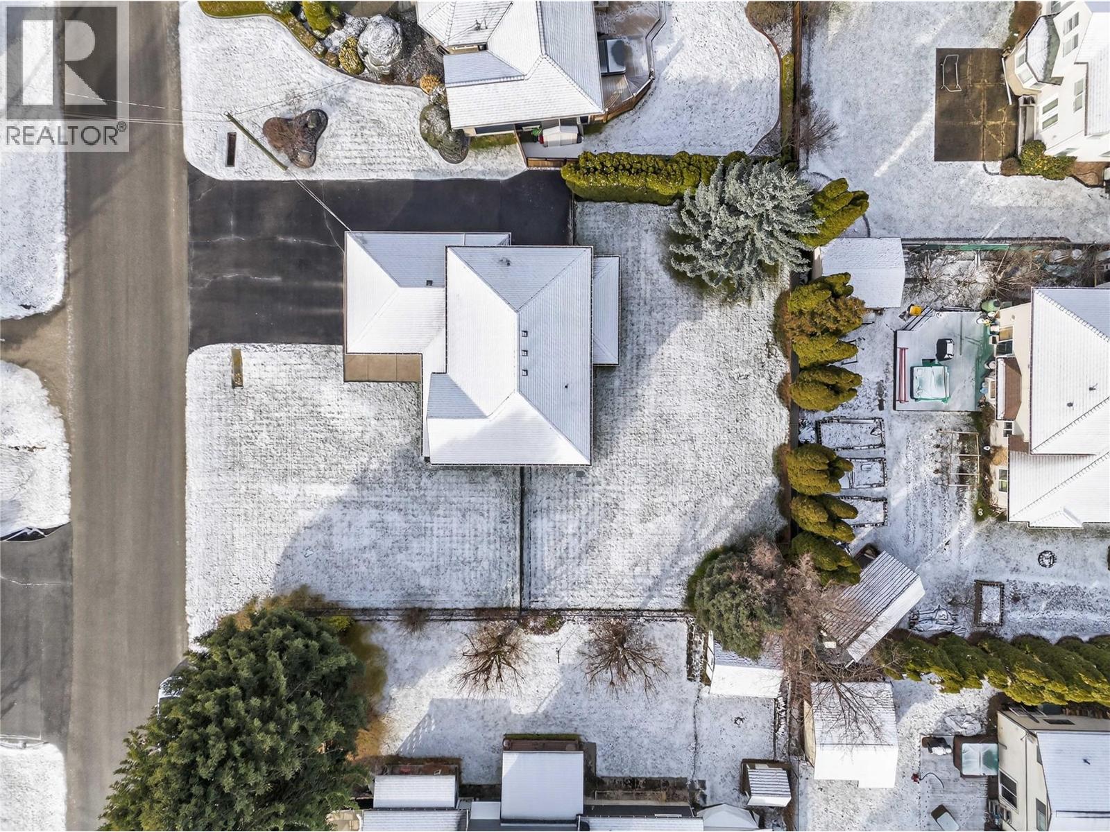 514 Forest Park Street, Sicamous