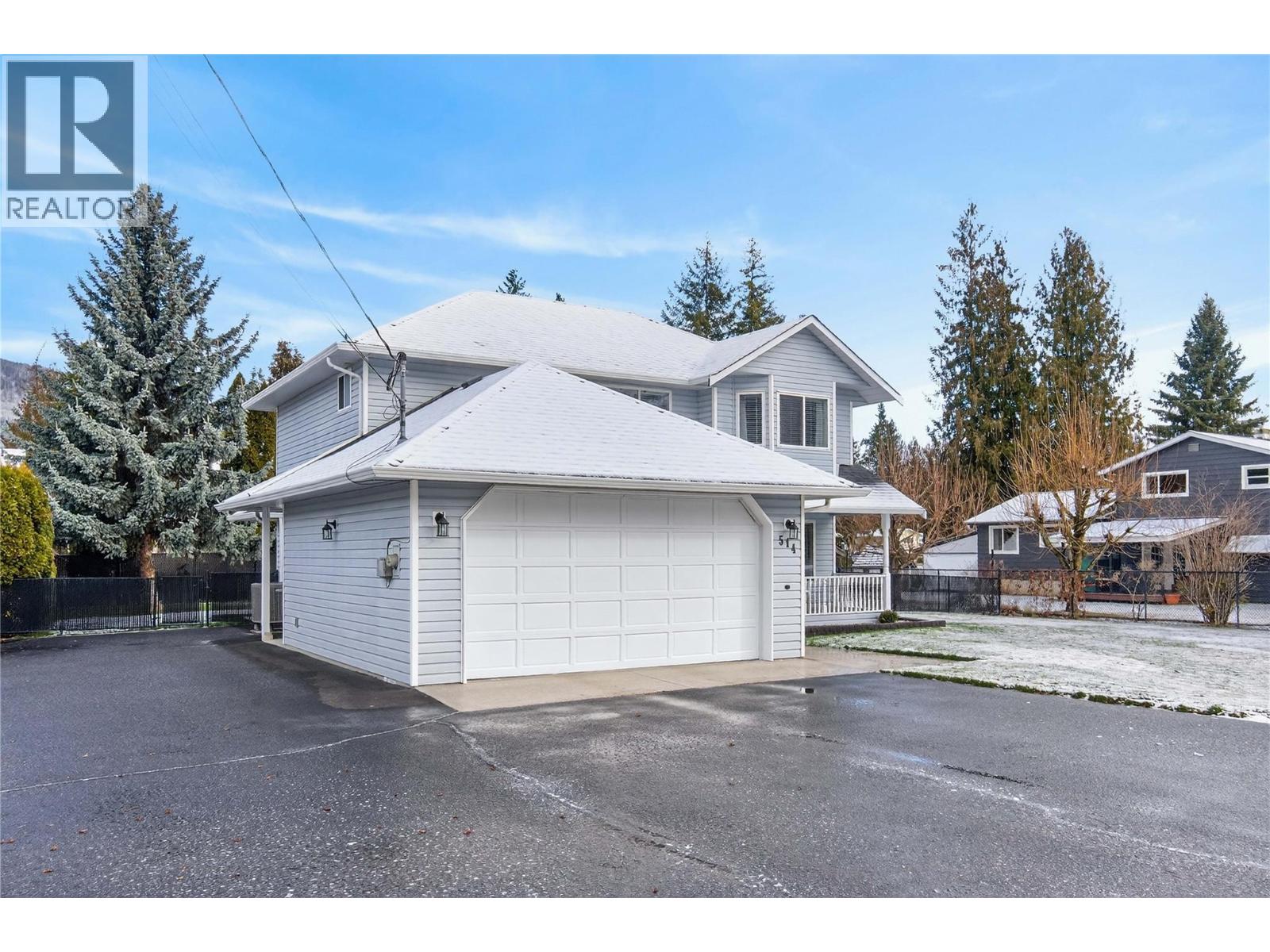 514 Forest Park Street, Sicamous