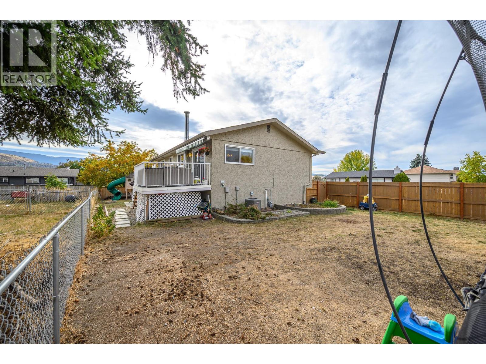 2003 21 Street, Vernon