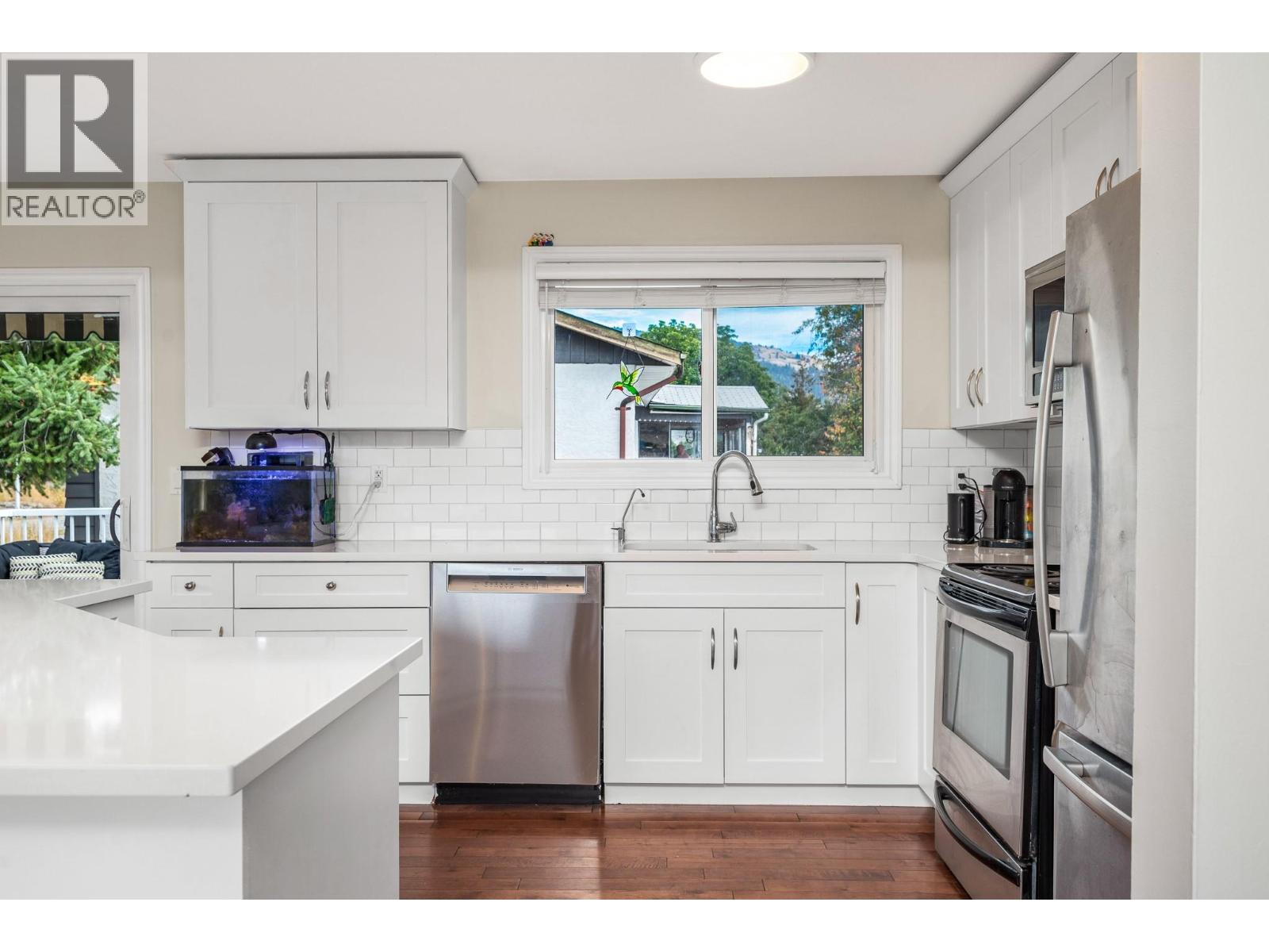 2003 21 Street, Vernon