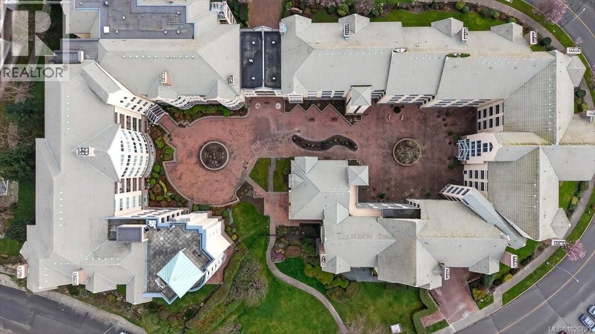 #216 50 SONGHEES RD - 38