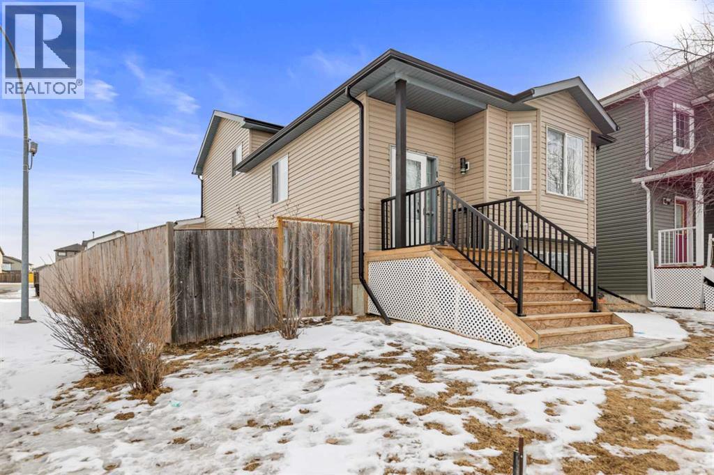Single Family House 4 Level for Sale in  Martin Crossing Grove NE Martindale Calgary 